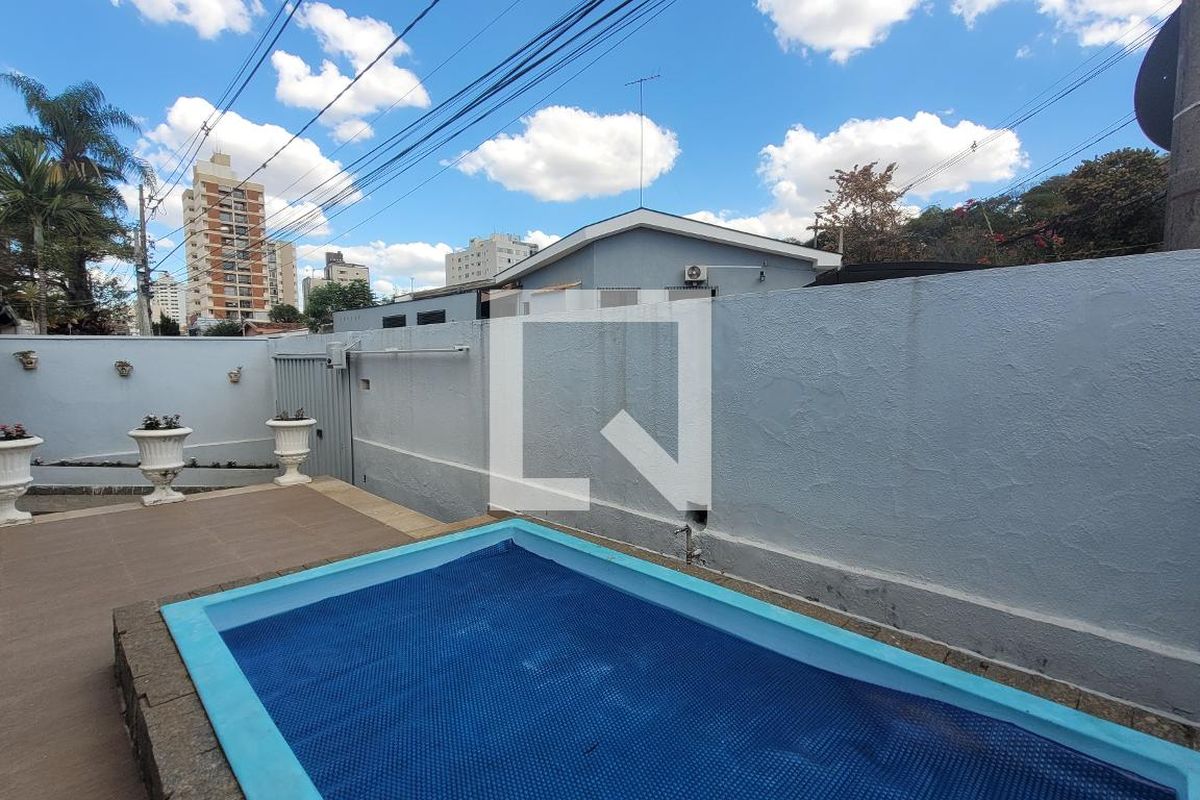 Casa à Venda - Bosque, 5 Quartos,  190 m2 em , Campinas - sp | SoloBR