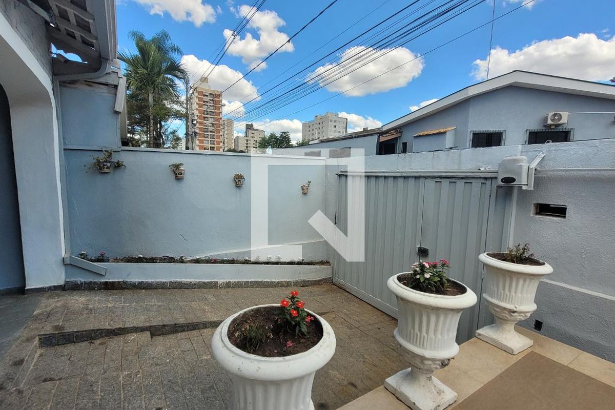 Casa à Venda - Bosque, 5 Quartos,  190 m2 em , Campinas - sp | SoloBR