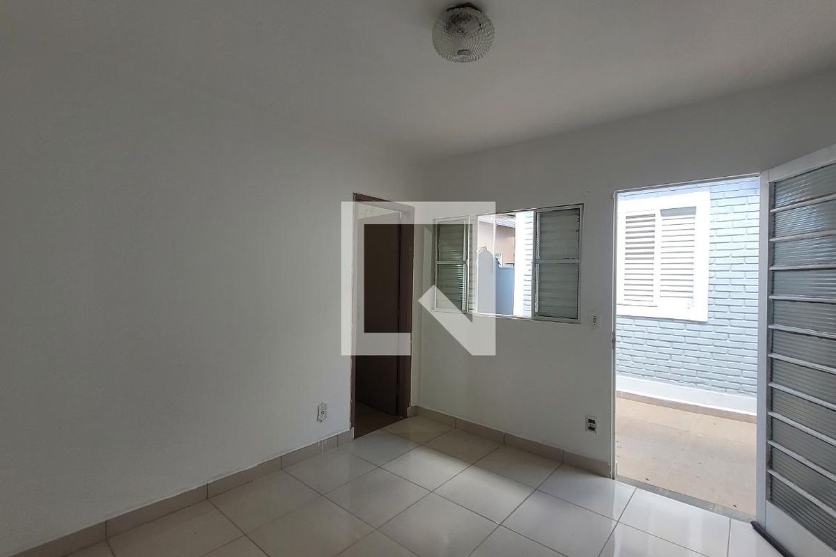 Casa à Venda - Bosque, 5 Quartos,  190 m2 em , Campinas - sp | SoloBR