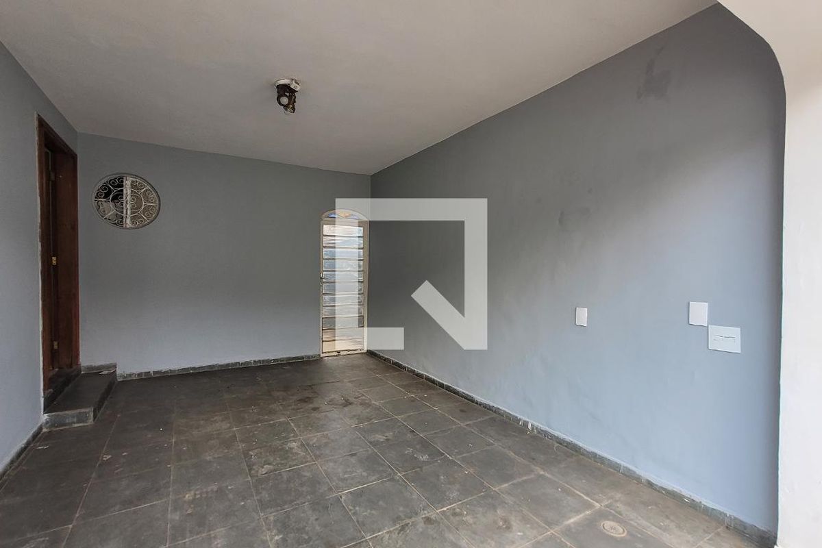 Casa à Venda - Bosque, 5 Quartos,  190 m2 em , Campinas - sp | SoloBR