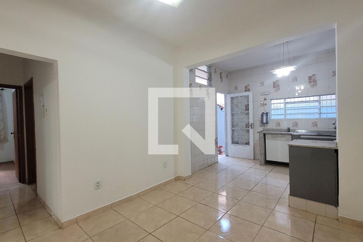 Casa à Venda - Bosque, 5 Quartos,  190 m2 em , Campinas - sp | SoloBR
