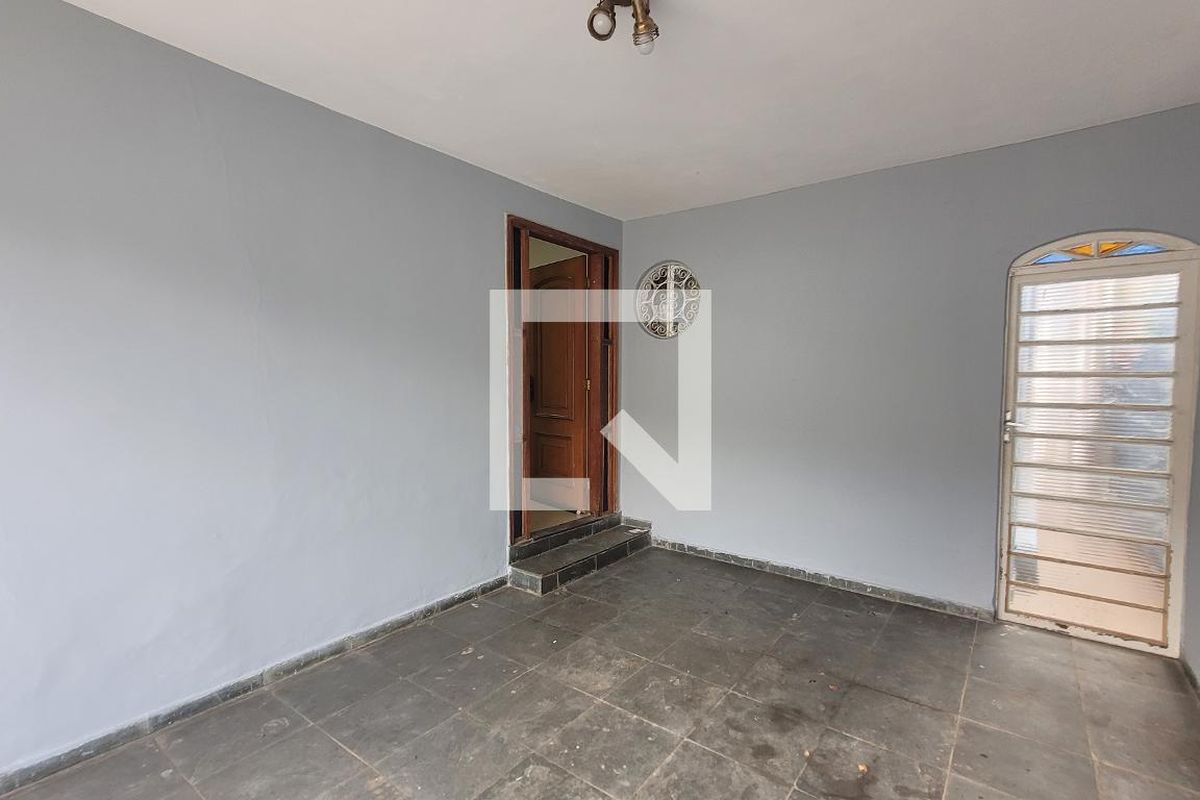 Casa à Venda - Bosque, 5 Quartos,  190 m2 em , Campinas - sp | SoloBR