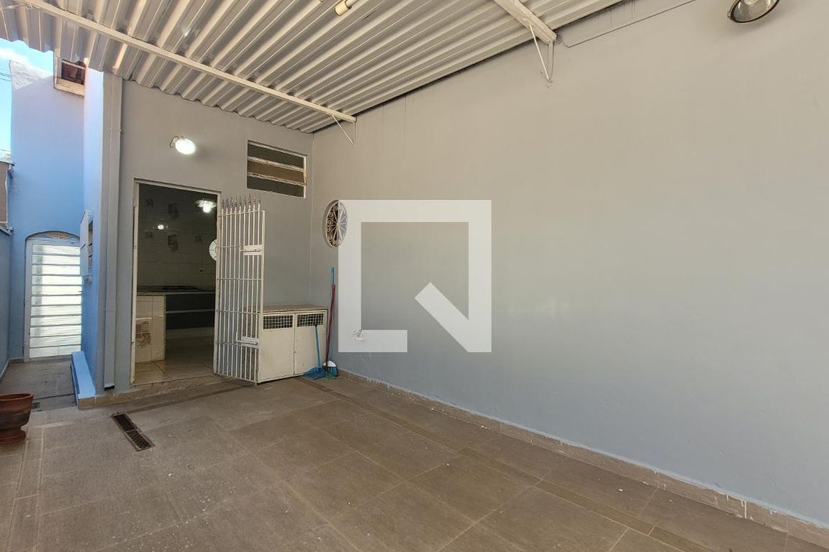 Casa à Venda - Bosque, 5 Quartos,  190 m2 em , Campinas - sp | SoloBR