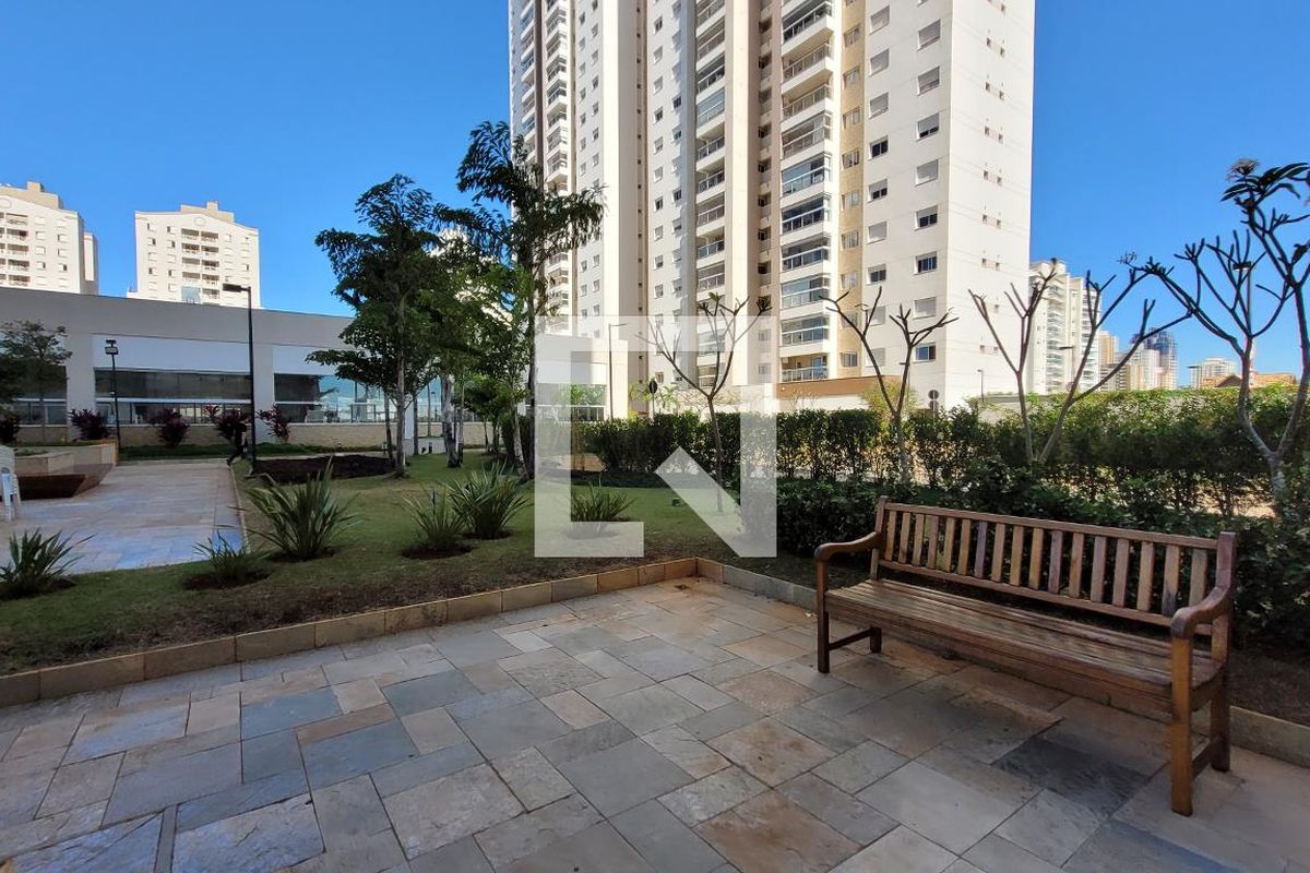 Apartamento à Venda - Mansões Santo Antônio, 2 Quartos,  87 m2 em , Campinas - sp | SoloBR
