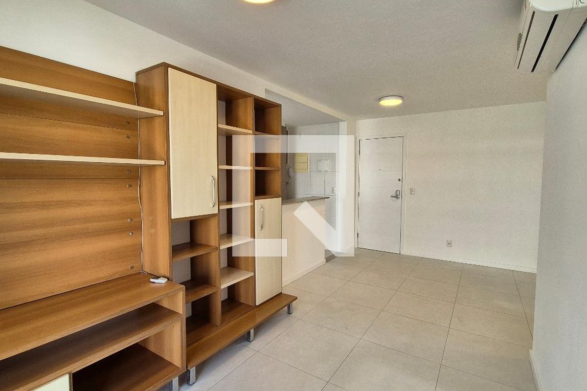 Apartamento, 2 quartos, 69 m² - Foto 6