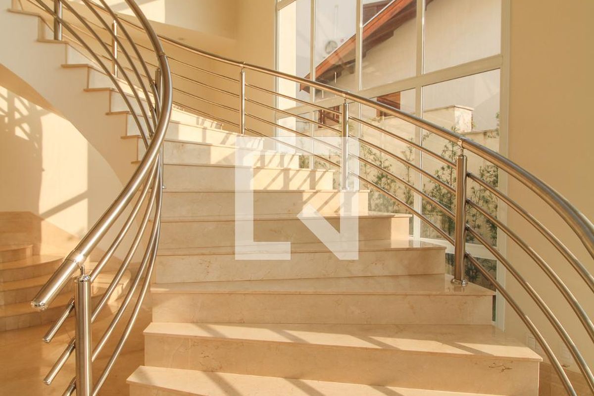 Casa à Venda - Lot. Alphaville Campinas, 5 Quartos,  900 m2 em , Campinas - sp | SoloBR
