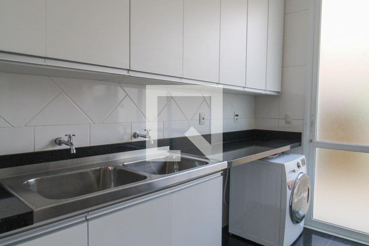 Casa à Venda - Lot. Alphaville Campinas, 5 Quartos,  900 m2 em , Campinas - sp | SoloBR