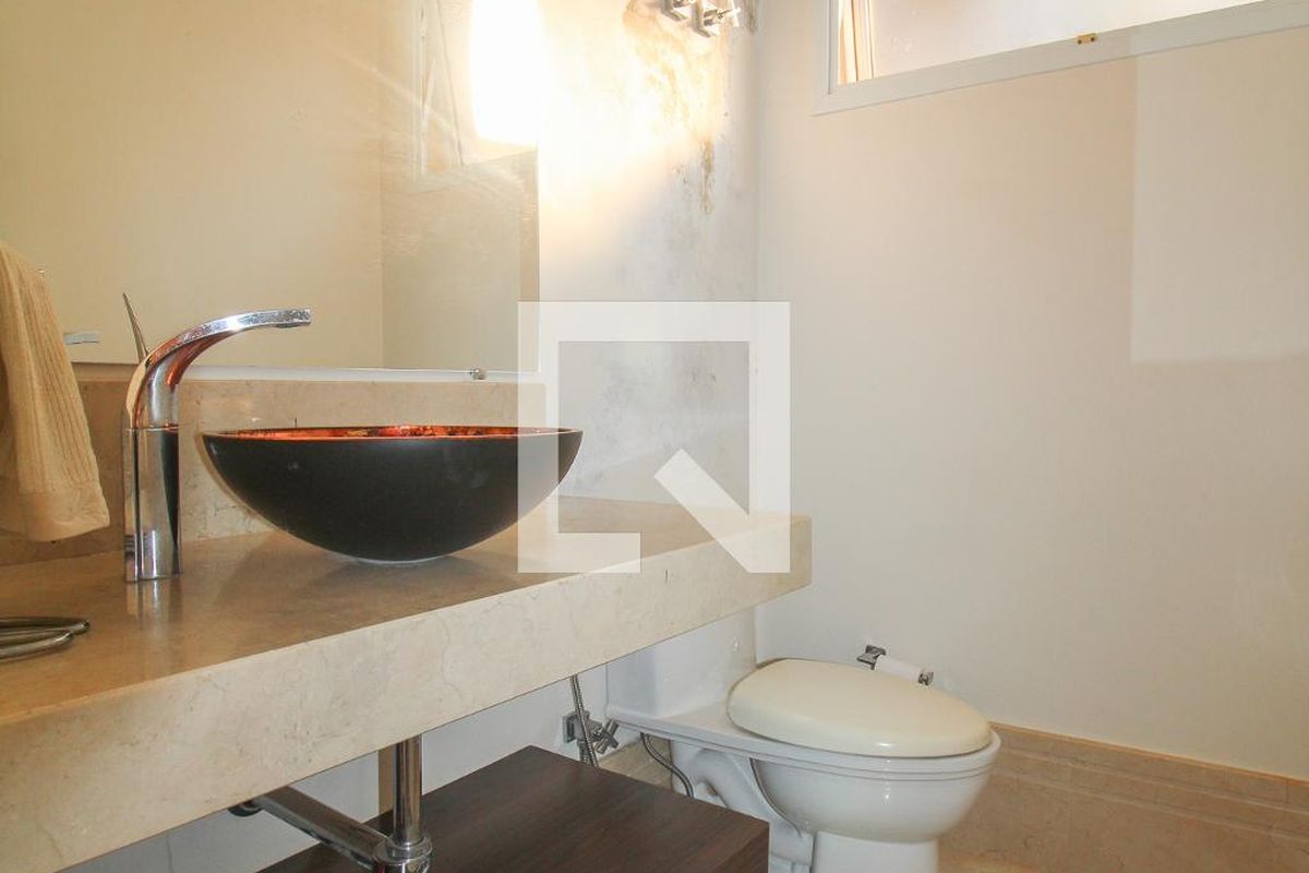 Casa à Venda - Lot. Alphaville Campinas, 5 Quartos,  900 m2 em , Campinas - sp | SoloBR