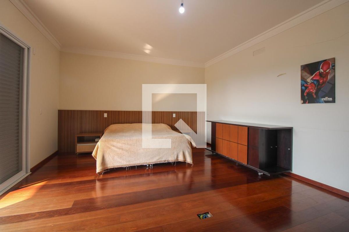 Casa à Venda - Lot. Alphaville Campinas, 5 Quartos,  900 m2 em , Campinas - sp | SoloBR