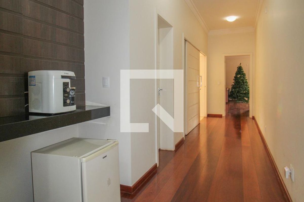Casa à Venda - Lot. Alphaville Campinas, 5 Quartos,  900 m2 em , Campinas - sp | SoloBR