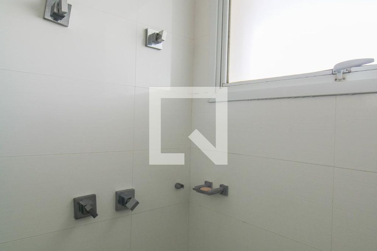 Casa à Venda - Lot. Alphaville Campinas, 5 Quartos,  900 m2 em , Campinas - sp | SoloBR