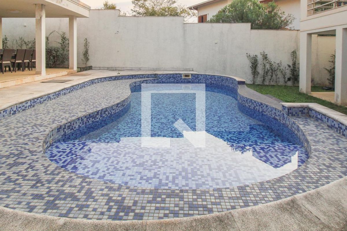 Casa à Venda - Lot. Alphaville Campinas, 5 Quartos,  900 m2 em , Campinas - sp | SoloBR