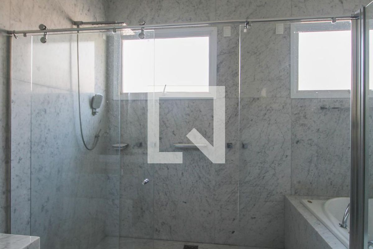Casa à Venda - Lot. Alphaville Campinas, 5 Quartos,  900 m2 em , Campinas - sp | SoloBR