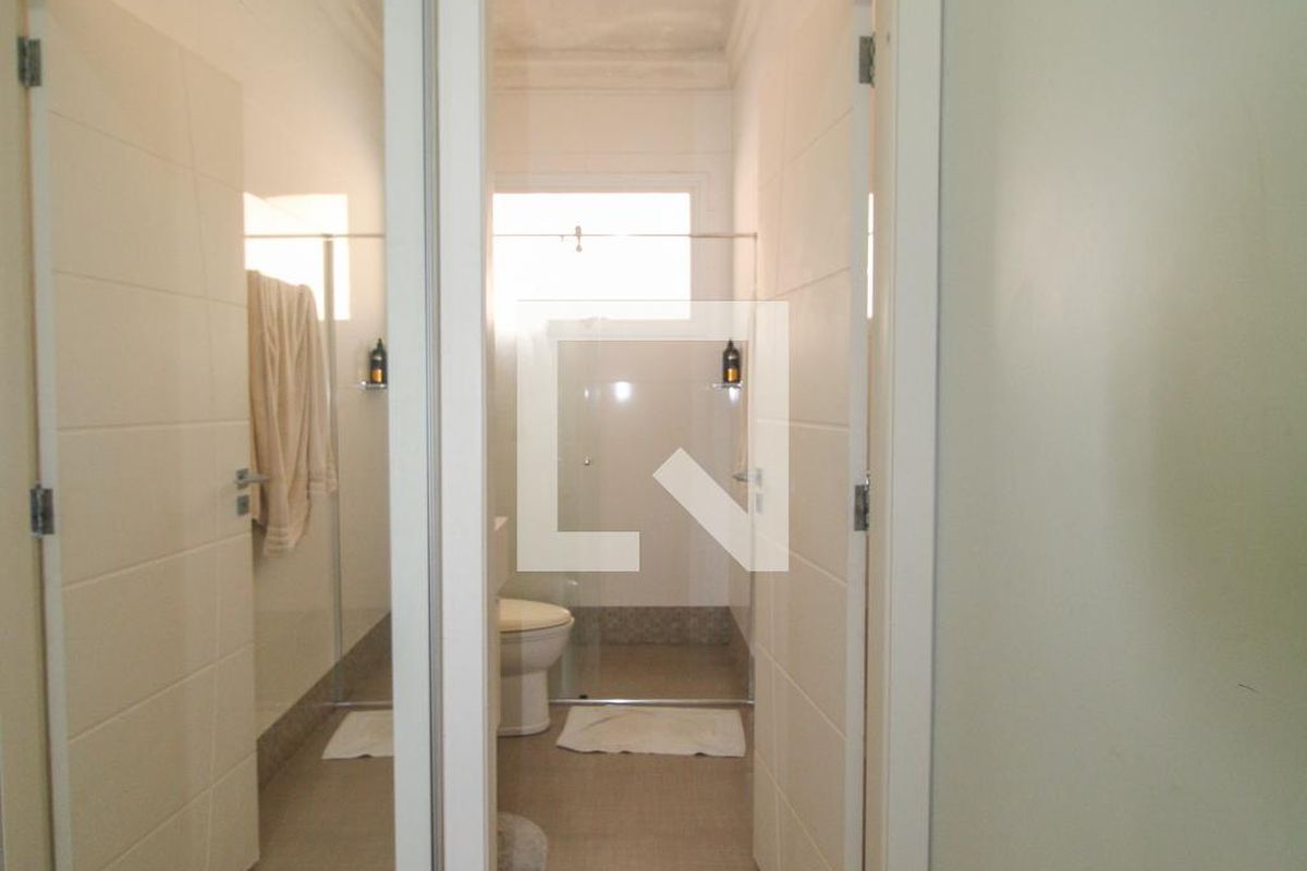Casa à Venda - Lot. Alphaville Campinas, 5 Quartos,  900 m2 em , Campinas - sp | SoloBR