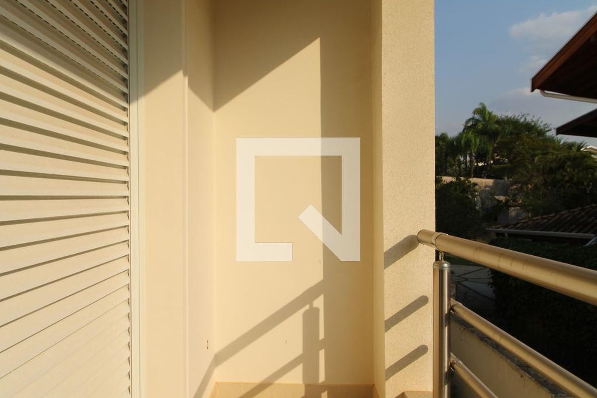 Casa à Venda - Lot. Alphaville Campinas, 5 Quartos,  900 m2 em , Campinas - sp | SoloBR