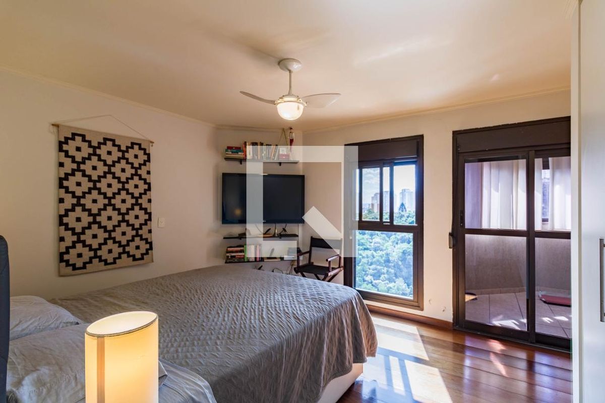 Apartamento, 3 quartos, 216 m² - Foto 74