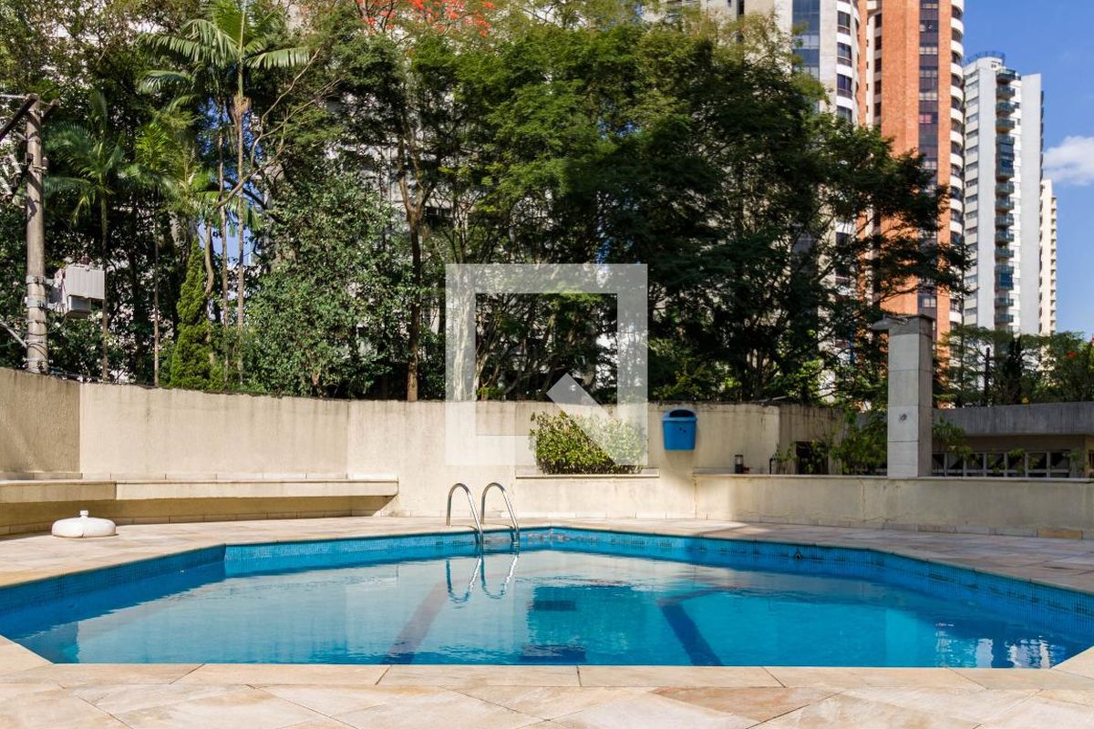 Apartamento, 3 quartos, 216 m² - Foto 156