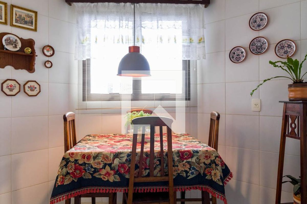 Apartamento, 3 quartos, 216 m² - Foto 116