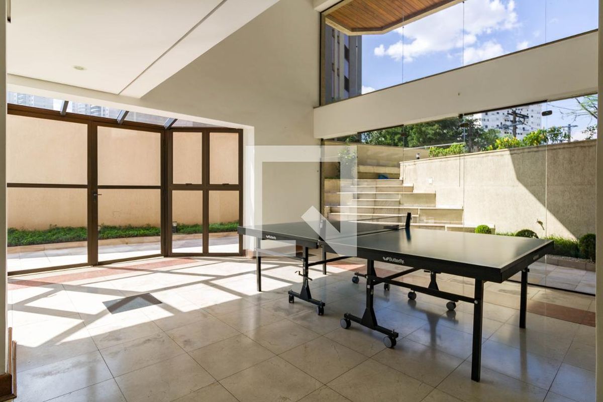 Apartamento, 3 quartos, 216 m² - Foto 146