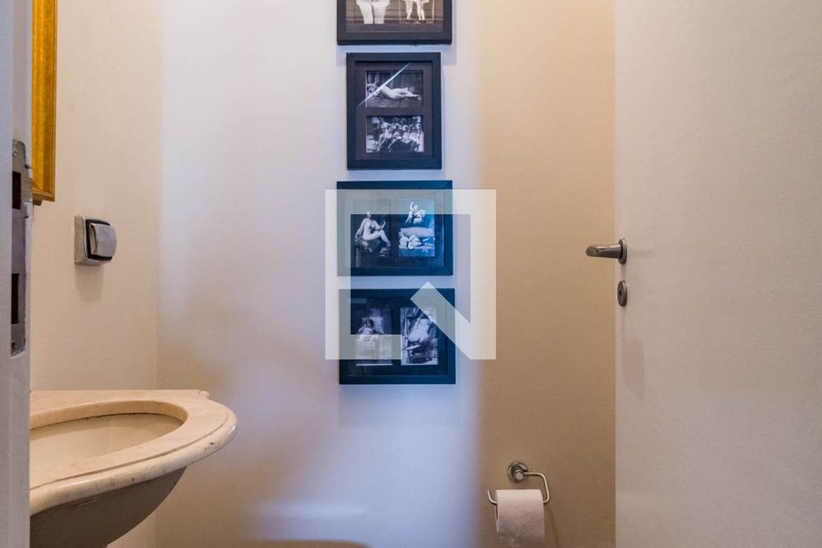 Apartamento, 3 quartos, 216 m² - Foto 106