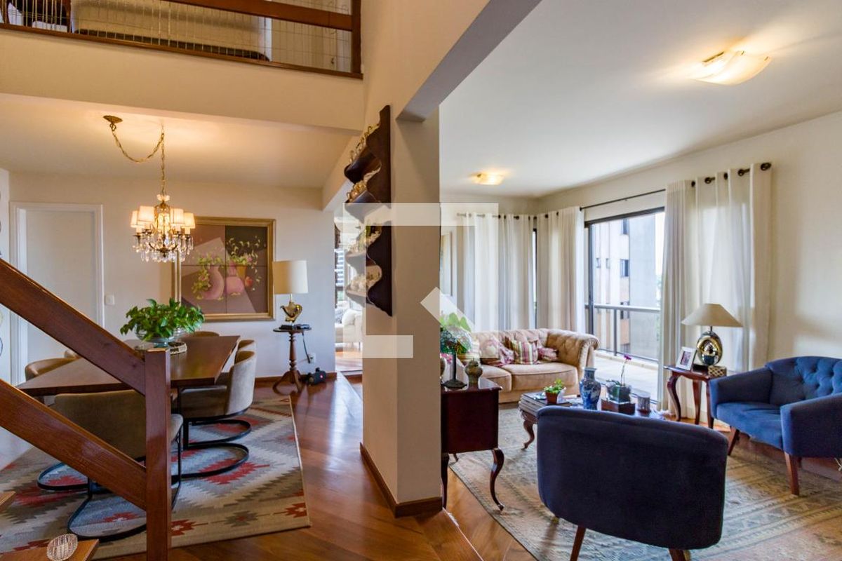 Apartamento, 3 quartos, 216 m² - Foto 2