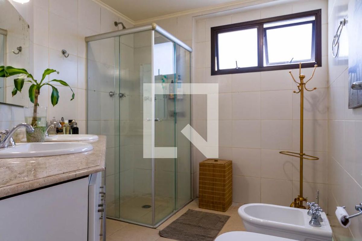 Apartamento, 3 quartos, 216 m² - Foto 88