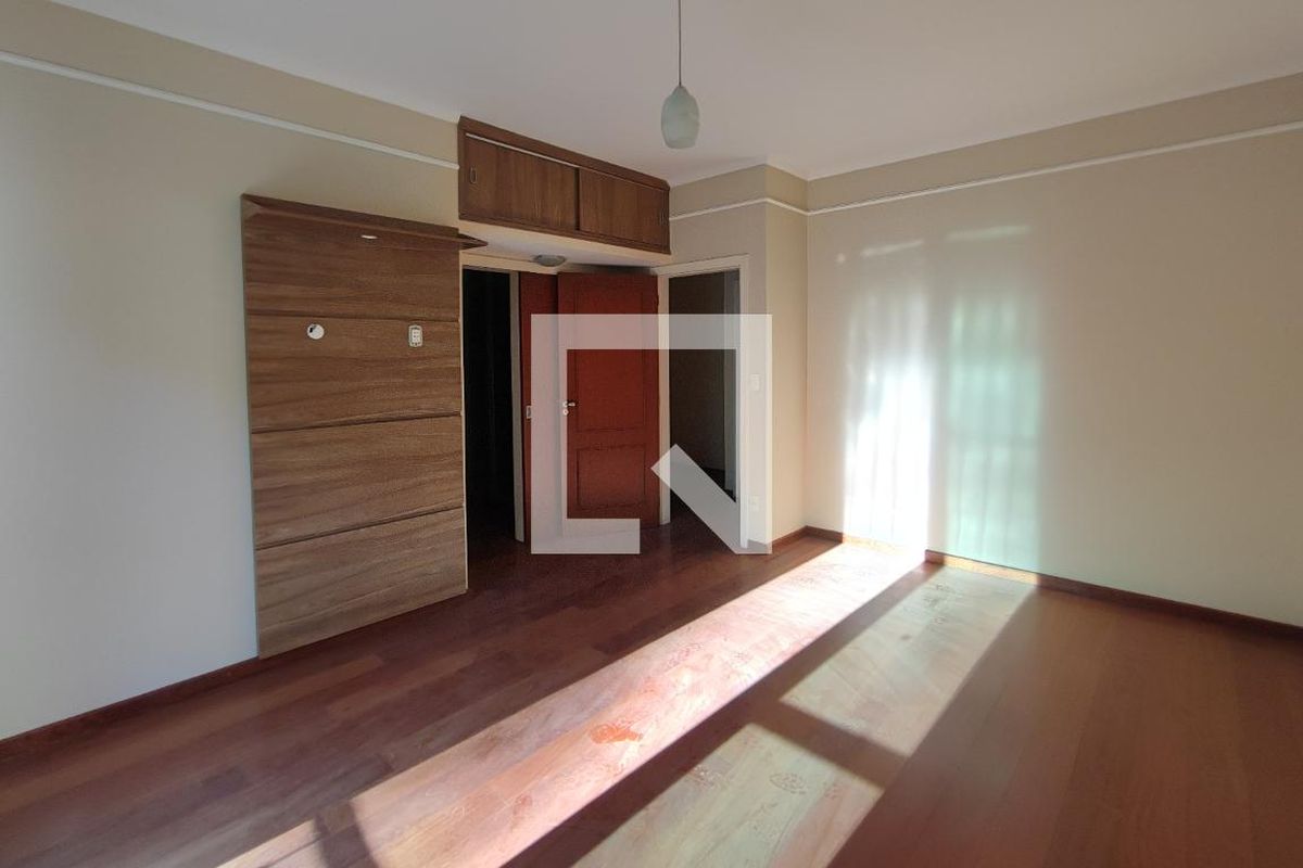 Casa à Venda - Parque Prado, 6 Quartos,  377 m2 em , Campinas - sp | SoloBR