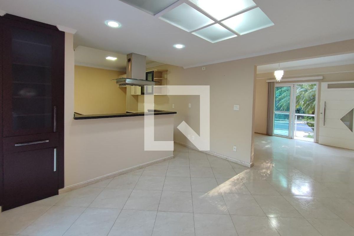 Casa à Venda - Parque Prado, 6 Quartos,  377 m2 em , Campinas - sp | SoloBR
