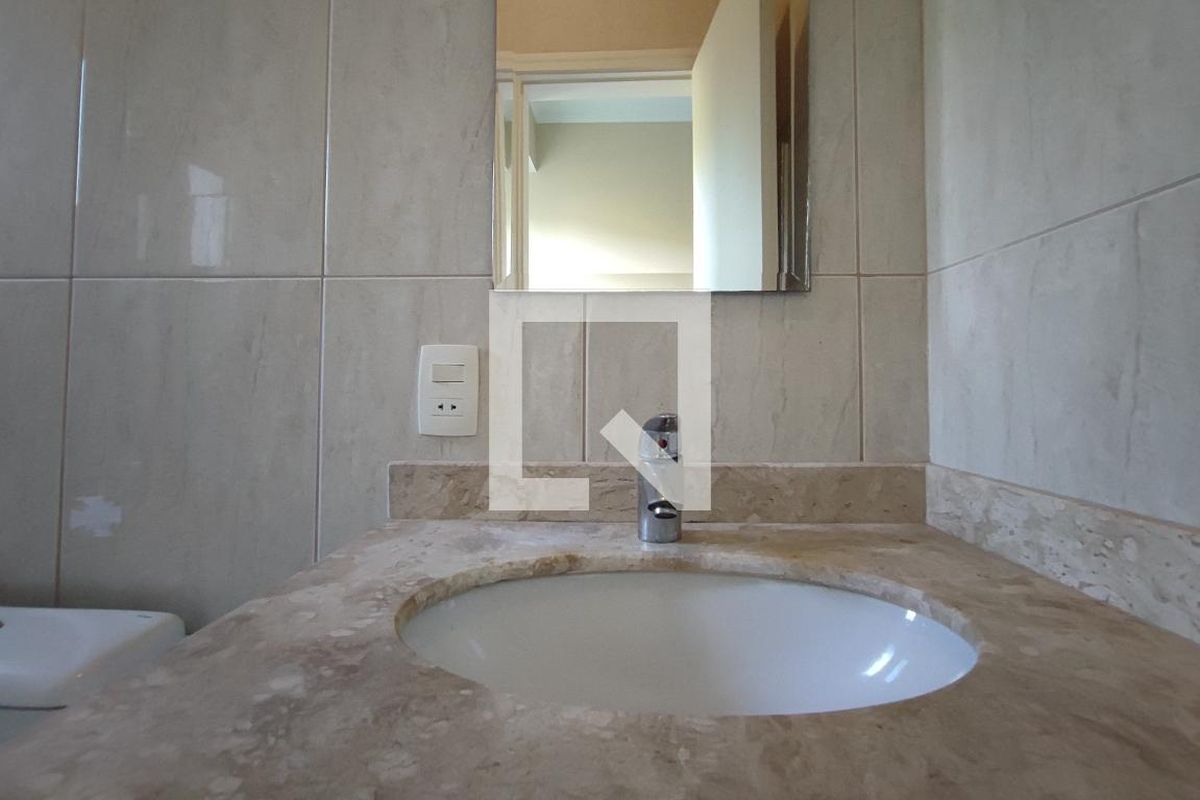 Casa à Venda - Parque Prado, 6 Quartos,  377 m2 em , Campinas - sp | SoloBR