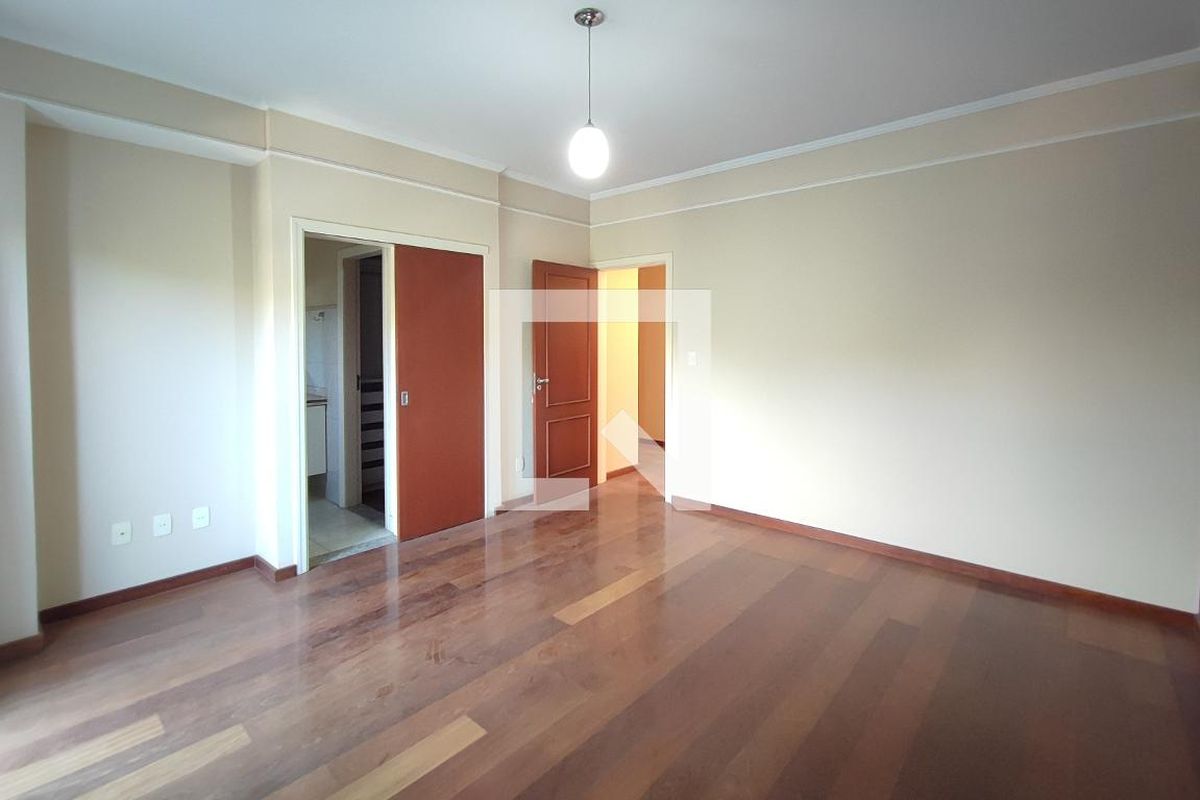 Casa à Venda - Parque Prado, 6 Quartos,  377 m2 em , Campinas - sp | SoloBR