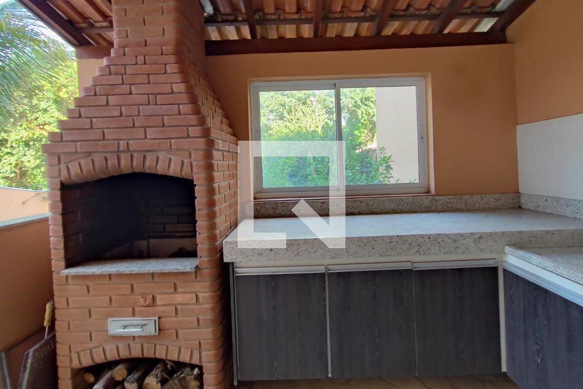 Casa à Venda - Parque Prado, 6 Quartos,  377 m2 em , Campinas - sp | SoloBR