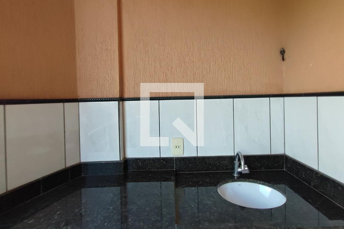 Casa à Venda - Parque Prado, 6 Quartos,  377 m2 em , Campinas - sp | SoloBR