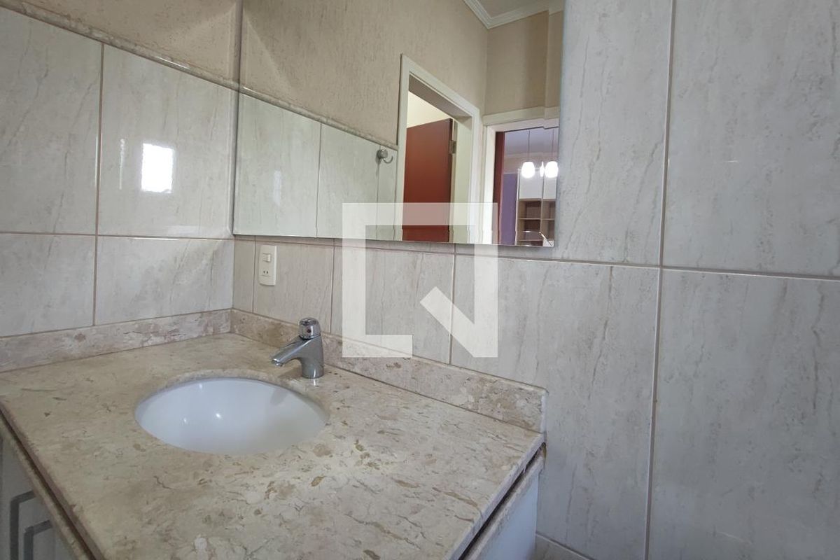 Casa à Venda - Parque Prado, 6 Quartos,  377 m2 em , Campinas - sp | SoloBR