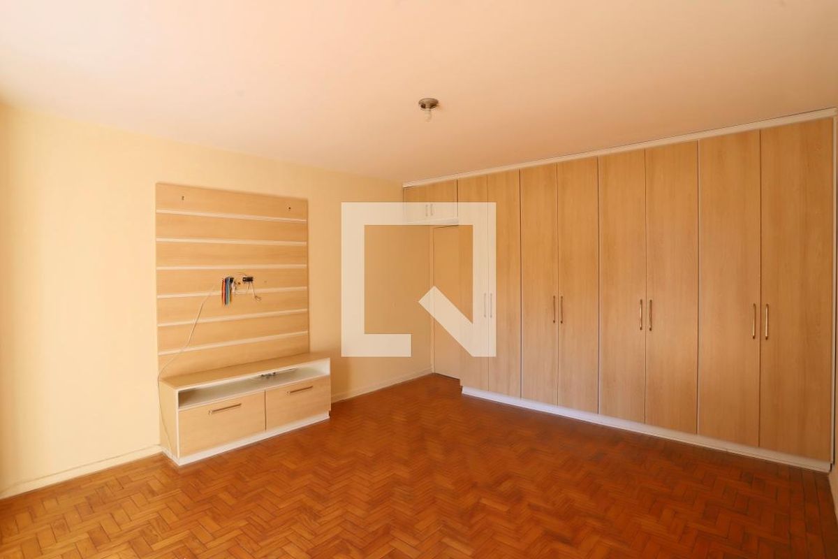 Casa, 3 quartos, 236 m² - Foto 10