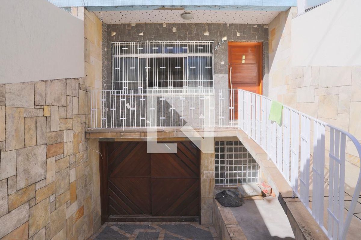 Casa, 3 quartos, 236 m² - Foto 59
