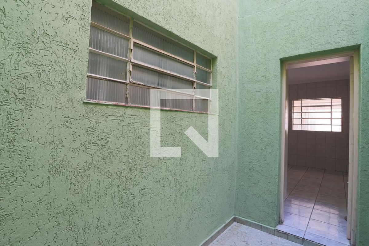 Casa, 3 quartos, 236 m² - Foto 47