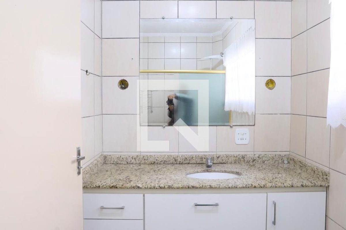 Casa, 3 quartos, 236 m² - Foto 27