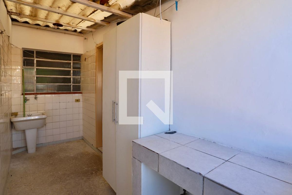 Casa, 3 quartos, 236 m² - Foto 40