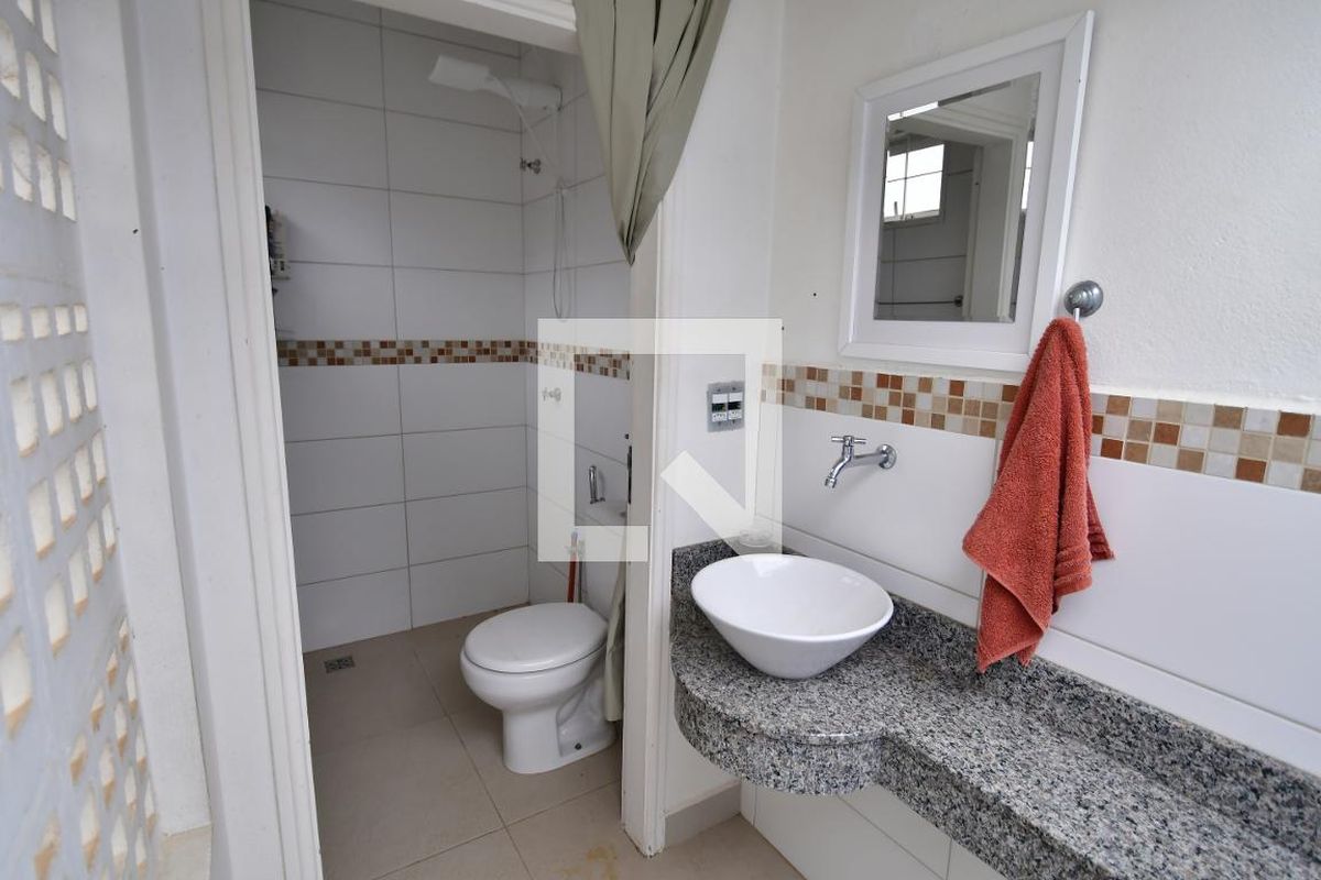 Casa à Venda - Guanabara, 4 Quartos,  280 m2 em , Campinas - sp | SoloBR