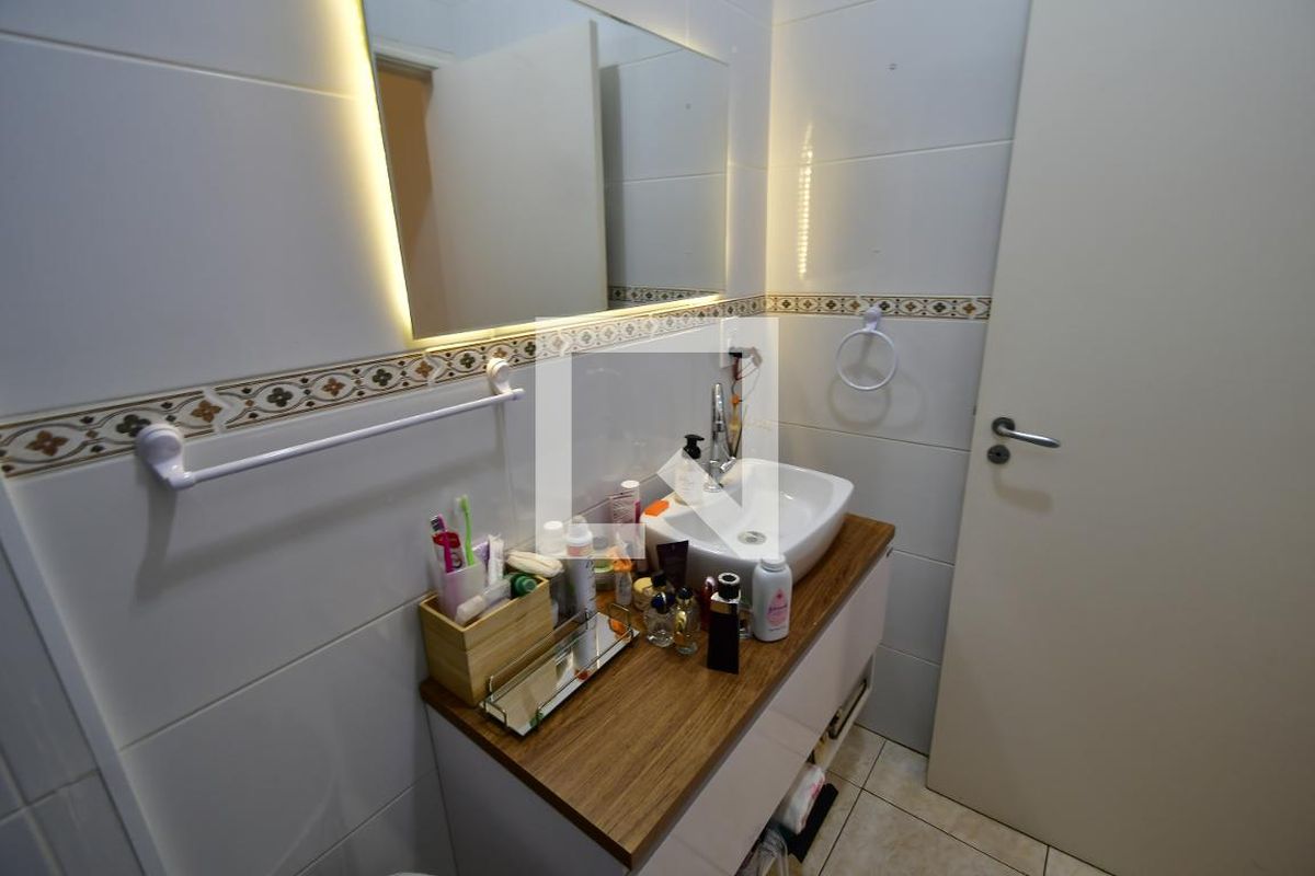 Casa à Venda - Guanabara, 4 Quartos,  280 m2 em , Campinas - sp | SoloBR