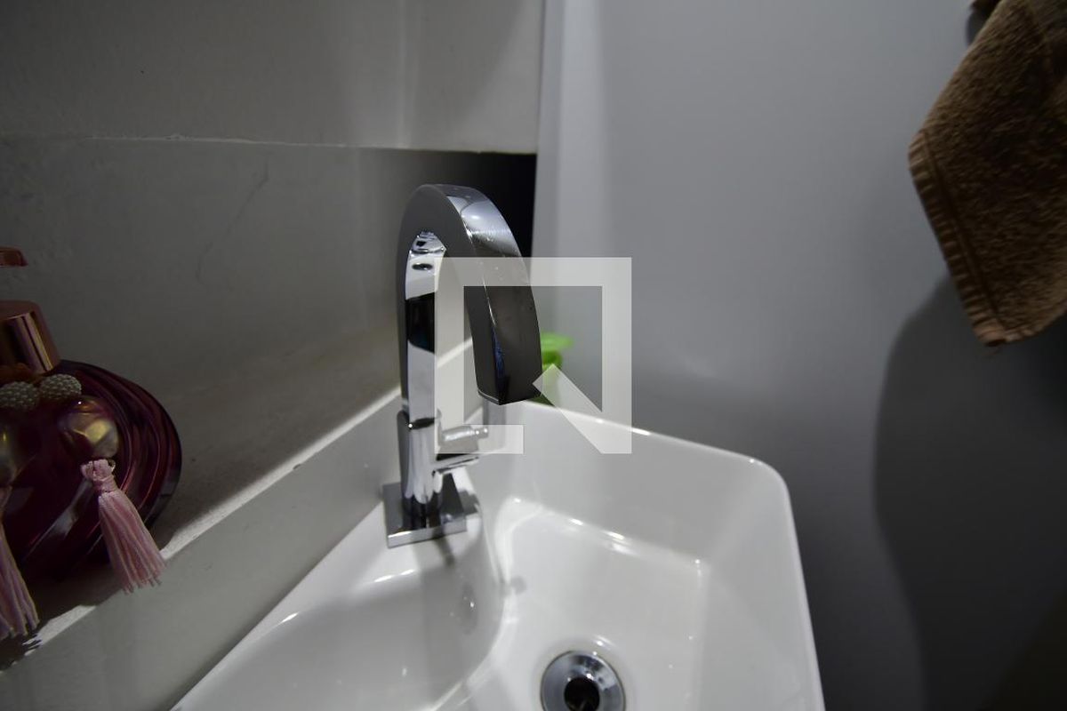 Casa à Venda - Guanabara, 4 Quartos,  280 m2 em , Campinas - sp | SoloBR