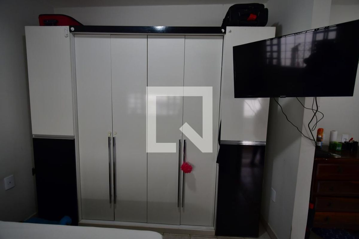 Casa à Venda - Guanabara, 4 Quartos,  280 m2 em , Campinas - sp | SoloBR