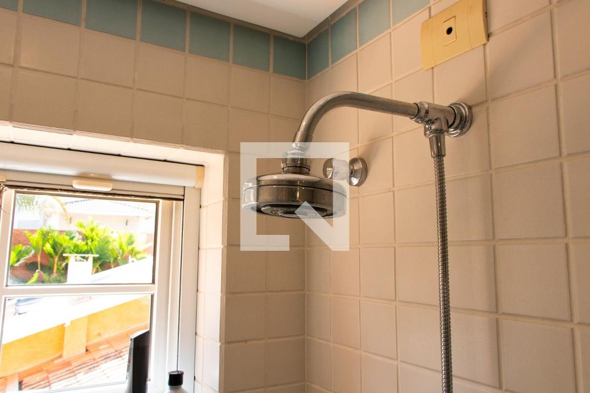 Casa à Venda - Lot. Alphaville Campinas, 4 Quartos,  704 m2 em , Campinas - sp | SoloBR