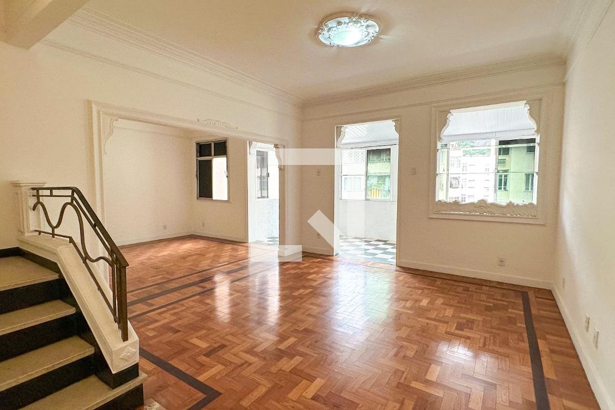 Apartamento, 3 quartos, 190 m² - Foto 2