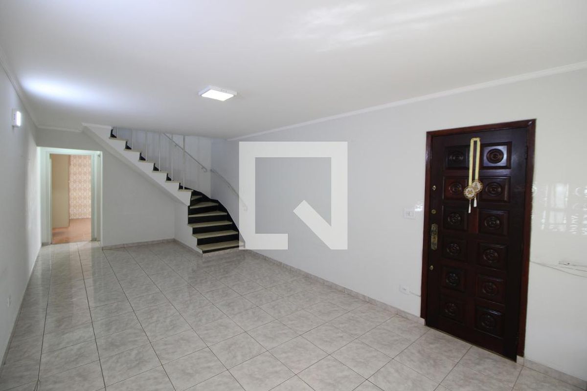 Casa, 3 quartos, 154 m² - Foto 2