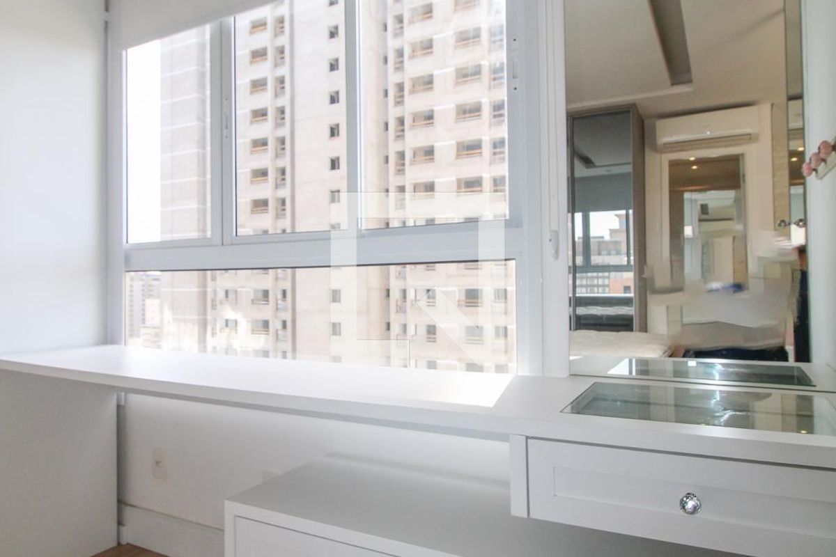 Apartamento à Venda - Bosque, 1 Quarto,  45 m2 em , Campinas - sp | SoloBR
