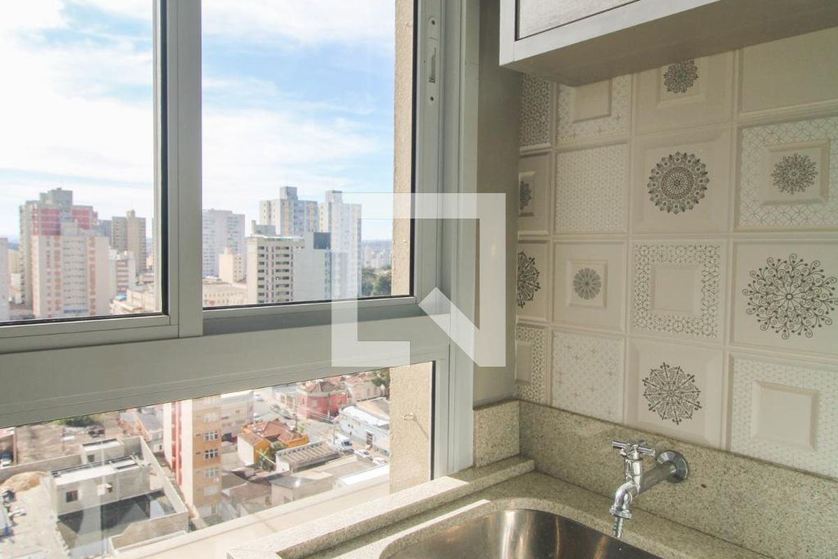 Apartamento à Venda - Bosque, 1 Quarto,  45 m2 em , Campinas - sp | SoloBR