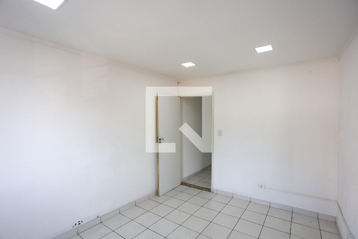 Casa, 4 quartos, 250 m² - Foto 40