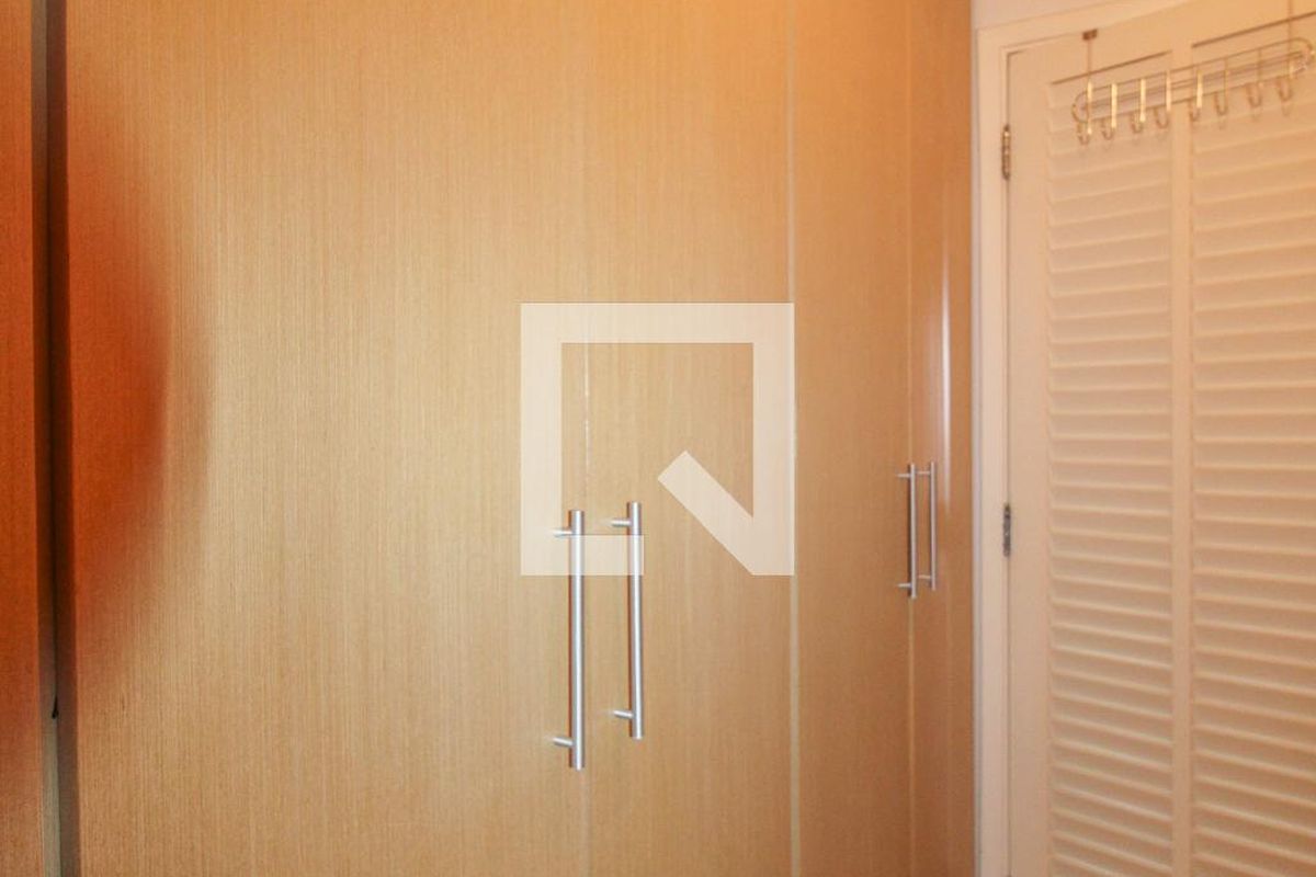 Casa à Venda - Mansões Santo Antônio, 4 Quartos,  300 m2 em , Campinas - sp | SoloBR