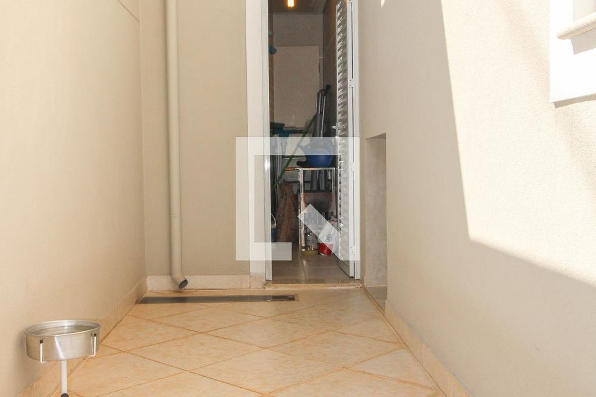 Casa à Venda - Mansões Santo Antônio, 4 Quartos,  300 m2 em , Campinas - sp | SoloBR